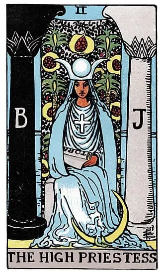 La Sacerdotisa